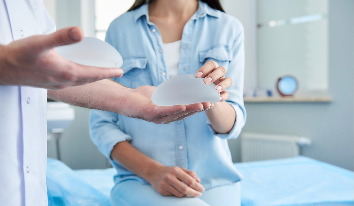 Choosing a plastic surgeon in San Antonio